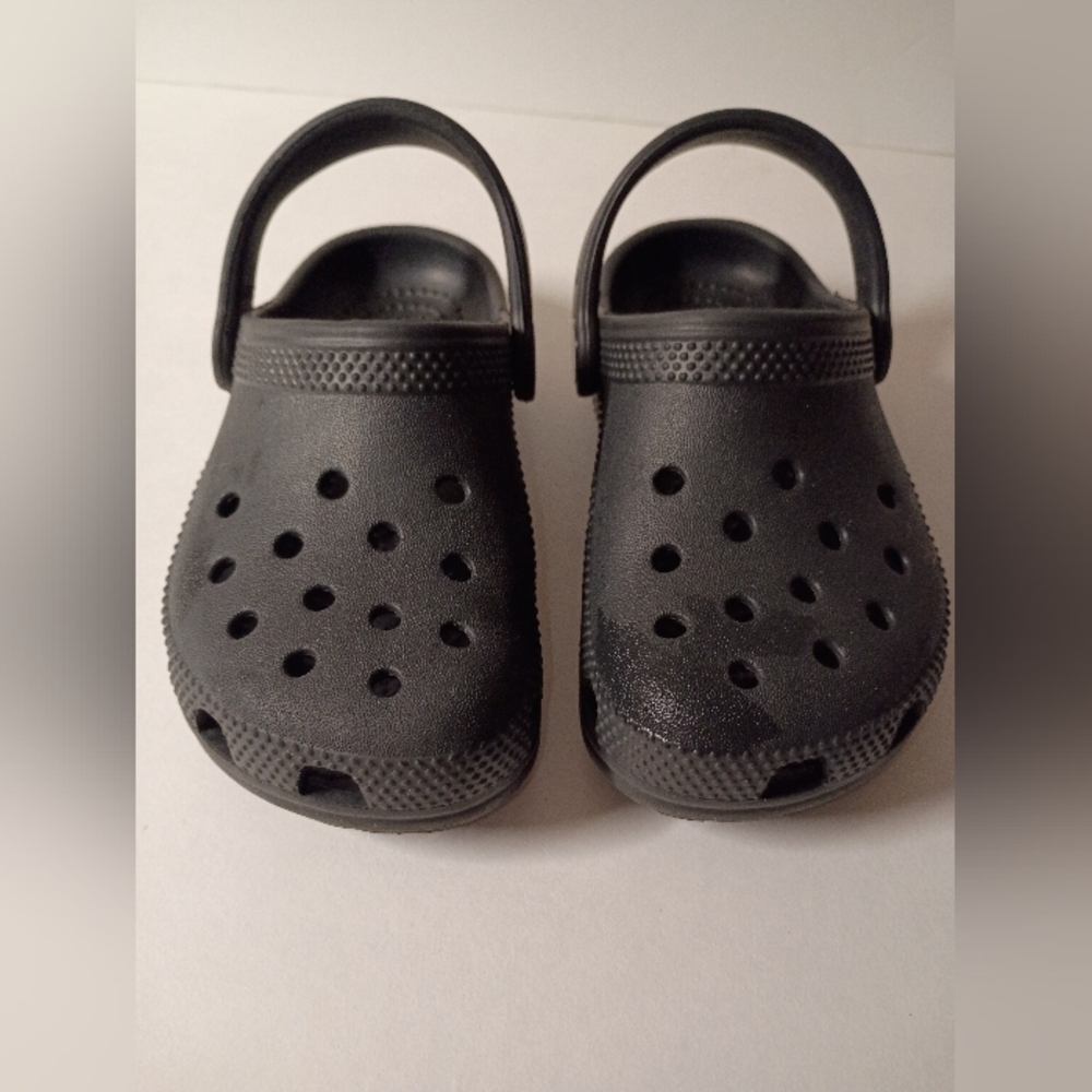 Kids Black Cross Size 6 New Without Tag
